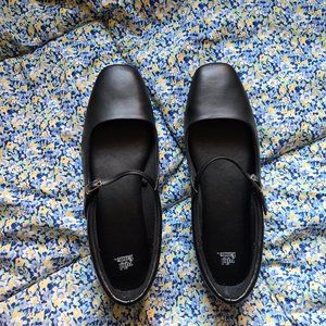 Mary Jane ballet flats size 10